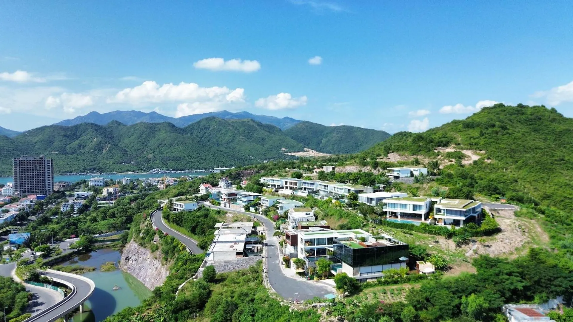 Promotion Early Booker, Sea Paradise Villa 6 Bedrooms, Infinity Pool, Karaoke, Sauna & Bbq ニャチャン