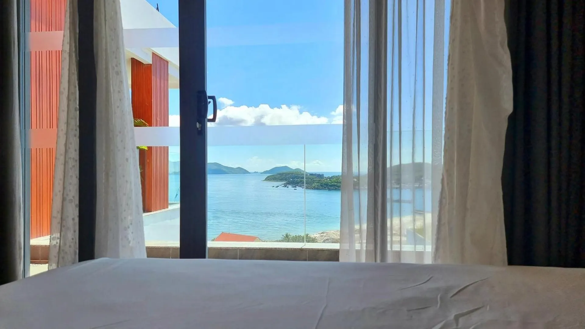Promotion Early Booker, Sea Paradise Villa 6 Bedrooms, Infinity Pool, Karaoke, Sauna & Bbq ニャチャン