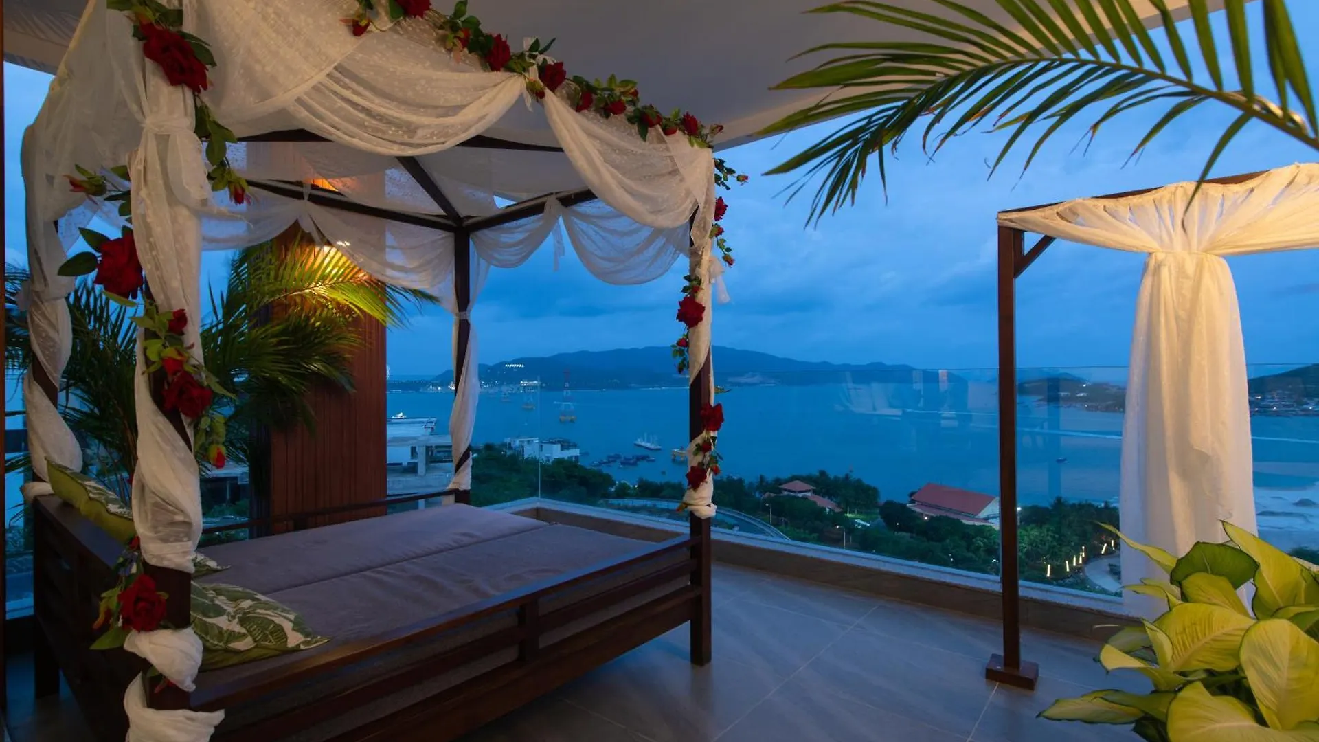 Promotion Early Booker, Sea Paradise Villa 6 Bedrooms, Infinity Pool, Karaoke, Sauna & Bbq ニャチャン ベトナム